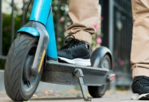 El patinete eléctrico de ‘las tres B’ cuenta con el beneplácito de la DGT y lo tienes en Amazon a precio de risa